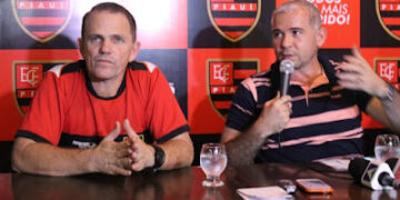 Flamengo demite técnico após duas rodadas frustrantes da Copa Piauí 2015