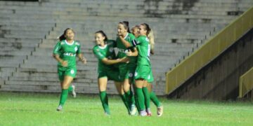 Tiradentes perde na estreia do Brasileiro Feminino 2016