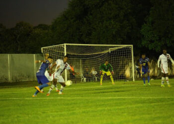 Altos goleia o Piauí e confirma vaga na final do segundo turno