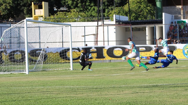 Altos vence o CSA por 2 a 0, mas é eliminado da Série D