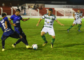 Altos faz três no final, atropela Parnahyba e fica com a mão na taça do Piauiense